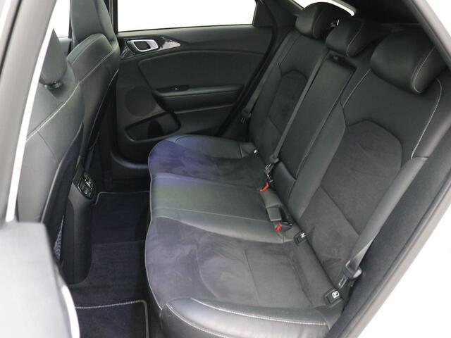 KIA PRO CEE D ProCeed 1.4 T-GDI 140PK GT-Line / GROOT Glazen schuif-kanteldak / NL auto / Navigatie / Cruise Control / Onderhoudshistorie aanwezig / LMV / LED / Stoel-stuurverwarming voor / Camera /