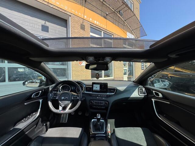 KIA PRO CEE D 1.4 T-GDI 140PK GT-LINE SPORT/PANO/NAVI/LED/TREKHAAK/NL-AUTO