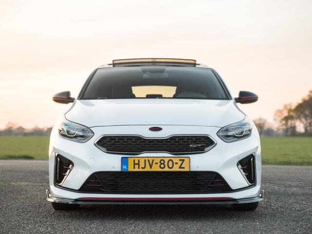 KIA PRO CEE D ProCeed 1.6 T-GDI GT Pano Virtual Keyless JBL