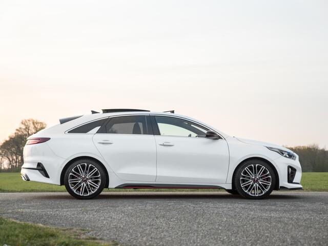KIA PRO CEE D ProCeed 1.6 T-GDI GT Pano Virtual Keyless JBL
