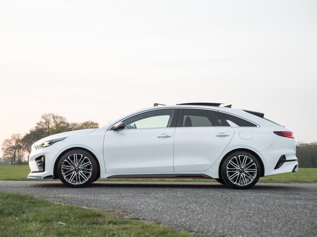 KIA PRO CEE D ProCeed 1.6 T-GDI GT Pano Virtual Keyless JBL