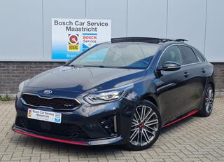 kia-pro-cee-d-proceed--pano--stoe