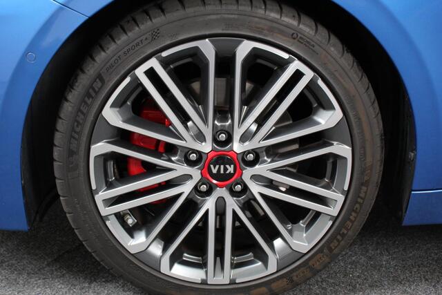 KIA PRO CEE D ProCeed 1.6 T-GDI 204pk Automaat GT Navigatie Climate Control Adaptive Cruise Control Electrisch bedienbare achterklep DAB Keyless Entry Lichtmetalen velgen Camera