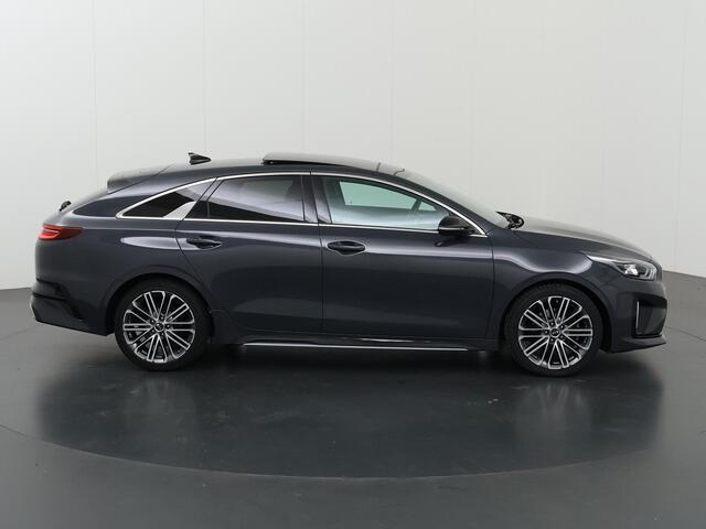 KIA PRO CEE D ProCeed 1.4 T-GDI GT-PlusLine | Panoramadak | JBL Audio | Elektrisch verstelb. bestuurdersstoel met geheugen | Stoel/Stuurwielverwarming