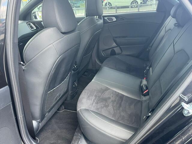 KIA PRO CEE D ProCeed 1.5 T-GDi/140pk GT-PlusLine DCT7-Autom. ECC Cr.Control.Adapt Navi+Camera+BT Stoel+Stuurverw. SK-dak PDC 18"LMV Tot 10Jr. Kia-Garantie