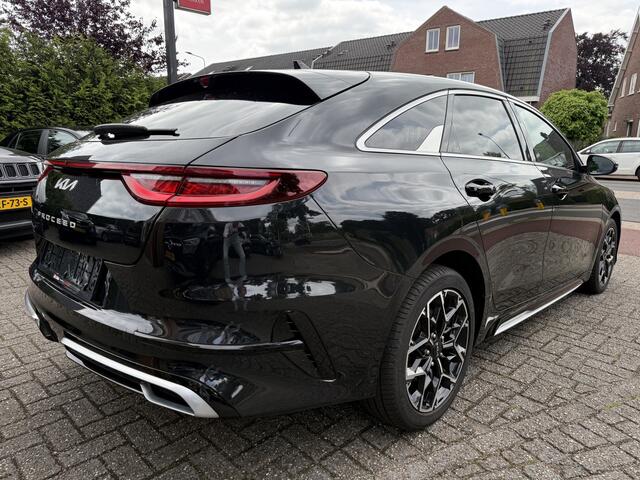 KIA PRO CEE D ProCeed 1.5 T-GDi GT-Line 160pk Aut., Navi & CarPlay | Winter-pack