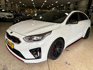 kia-pro-cee-d-1.6-t-gdi-gt-204pk-vo