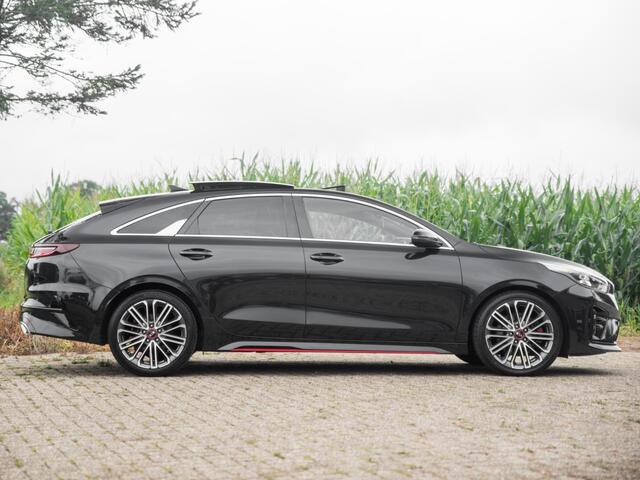 KIA PRO CEE D ProCeed 1.6 T-GDI GT Pano ACC Keyless Memory
