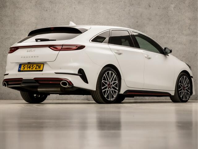 KIA PRO CEE D ProCeed 1.6 T-GDi GT 204Pk Automaat (FACELIFT, VIRTUAL COCKPIT, APPLE CARPLAY, JBL AUDIO, GROOT NAVI, STUUR/STOELVERWARMING, LEDER/ALCANTARA, MEMORY SEATS, CAMERA, ADAPTIVE CRUISE, NIEUWSTAAT)
