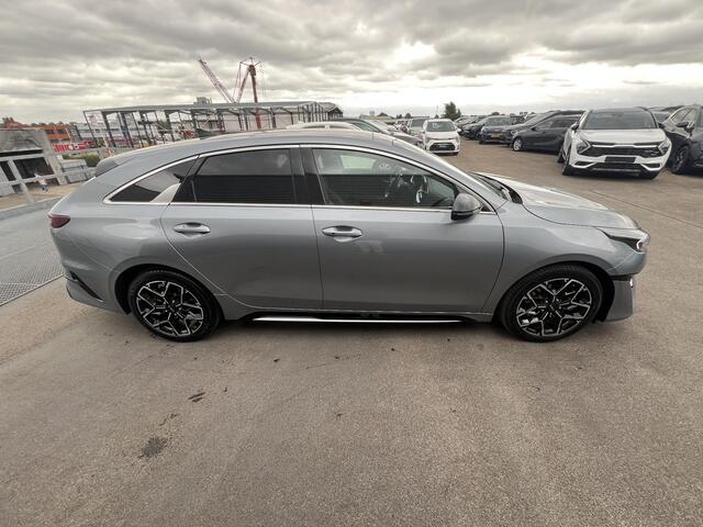 KIA PRO CEE D ProCeed 1.5 T-GDi GT-Line Automaat, Schuif/kanteldak, Stoelverwarming- & Stuurwiel verwarmd, Dodehoekdetectie, PDC, LED, BTW-auto, 1e eign.