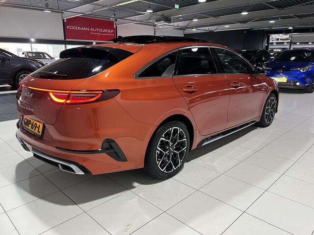 KIA PRO CEE D ProCeed 1.5 T-GDi GT-Line AUTOMAAT, Schuifdak, Apple Carplay/Android Auto, Stoel en Stuur verwarming.