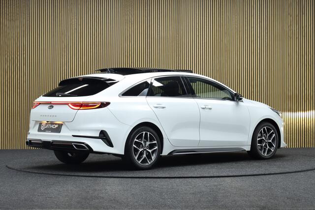 KIA PRO CEE D ProCeed 1.4 T-GDI GT-Line | Elek. Glazen Panoramadak | Adaptive-cruise | Camera | Clima | Leder-Alcantara | Apple Carplay & Android Auto | Navigatie | Keyless | Stoel & Stuurverwarming