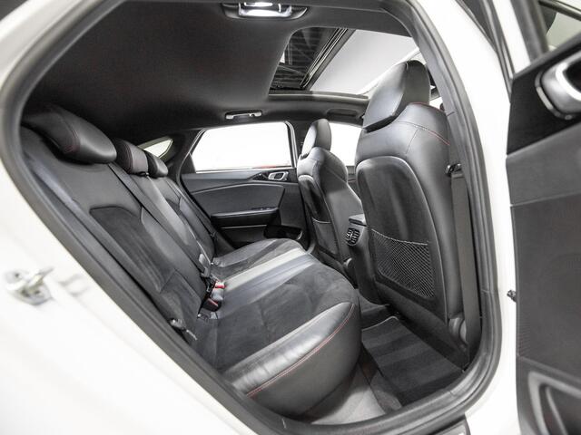 KIA PRO CEE D ProCeed 1.6 T-GDi GT Pano Virtual ACC Keyless