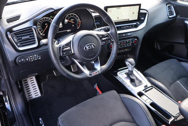 KIA PRO CEE D ProCeed 1.5 T-GDI GT-PlusLine Panoramadak, Schuif- kanteldak, Navigatie, Apple Carplay, Voorstoelen en achterbank verwarmbaar, JBL sound