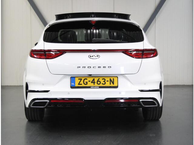 KIA PRO CEE D ProCeed 1.4 140PK T-GDI GT-PlusLine | 2de eigenaar | AppleCarPlay/AndroidAuto | Alcantra/Lederenbekleding | Schuifkanteldak | JBL Audio | Navigatie | Cruise Control | Keyless | Stoel/StuurVerwarming | Camera | Isofix | Privacy Glass | Elektrische Achterkl