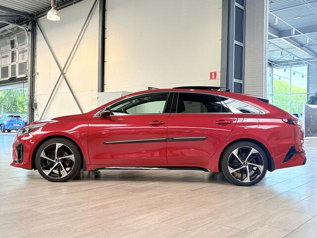 KIA PRO CEE D ProCeed 1.4 T-GDI 140 pk GT-Line | Trekhaak | Pano | Camera | Half leer | Adapt. cruise | Stoelvew. | Stuurverw.