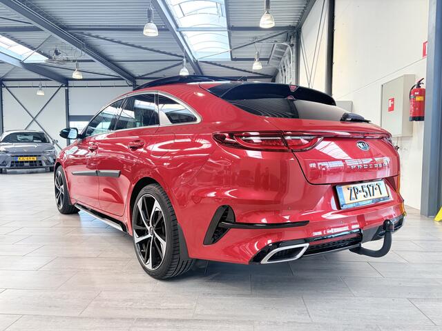 KIA PRO CEE D ProCeed 1.4 T-GDI 140 pk GT-Line | Trekhaak | Pano | Camera | Half leer | Adapt. cruise | Stoelvew. | Stuurverw.