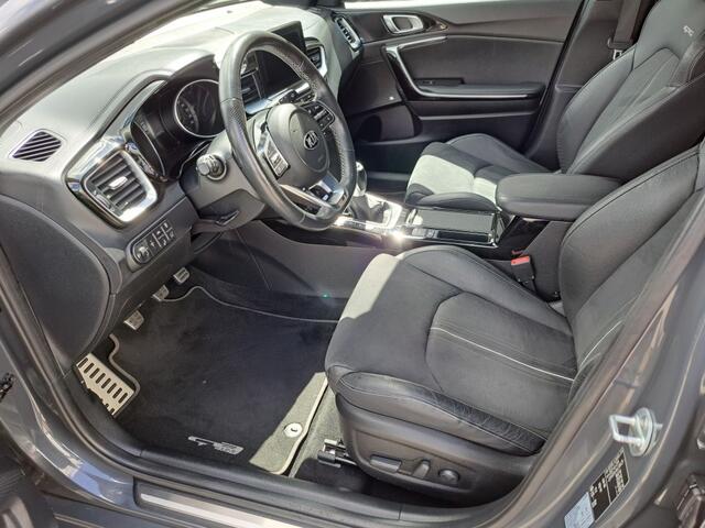 KIA PRO CEE D ProCeed 1.4 T-GDI GT-PlusLine | 140 pk | Alcantara / Leer | El. best.sto