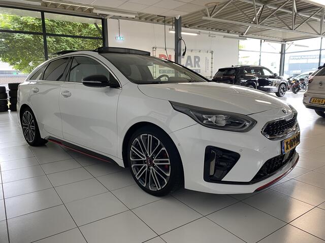 KIA PRO CEE D ProCeed 1.6 T-GDI GT 205 PK Panoramadak /JBL Sound / stuur/stoelverw /elec achterklep /Elec stoel met geheugen