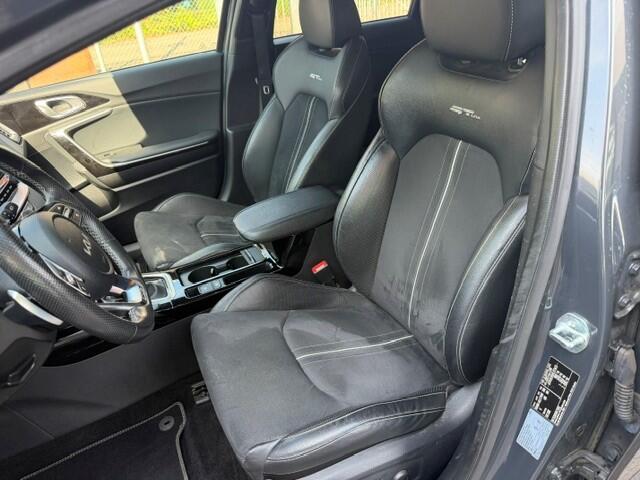 KIA PRO CEE D ProCeed 1.5 T-GDi GT-PlusLine AUT I NAV I PDC I TREKHAAK I LEDRE / ALCANTARA INTERIEUR I 1e EIGENAAR I COMPLETE ONDERHOUDSHISTORIE