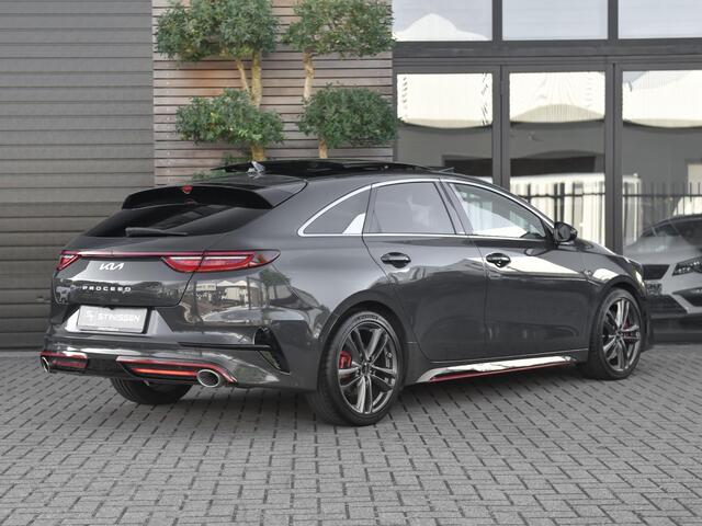 KIA PRO CEE D ProCeed 1.6 T-GDI GT ACC Panoramadak Alcantara Navi Stoelverwarming