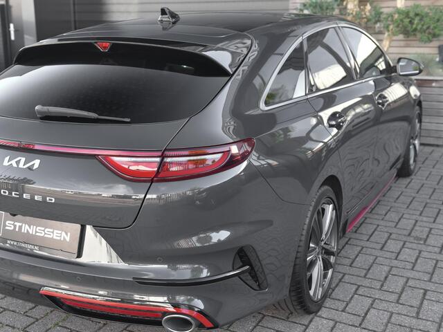 KIA PRO CEE D ProCeed 1.6 T-GDI GT ACC Panoramadak Alcantara Navi Stoelverwarming