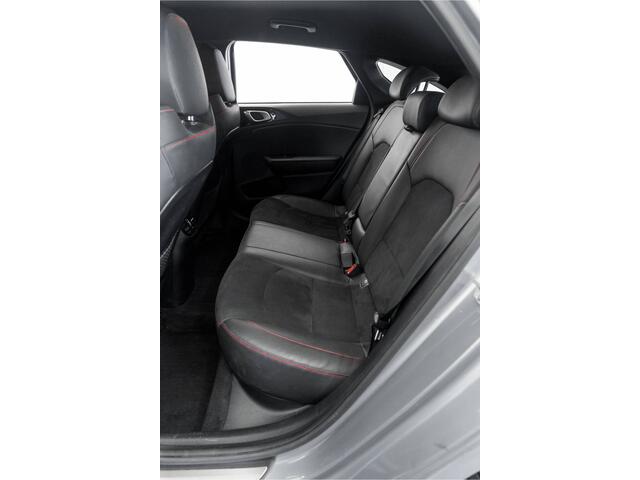 KIA PRO CEE D ProCeed 1.6 T-GDI GT Sportstoelen