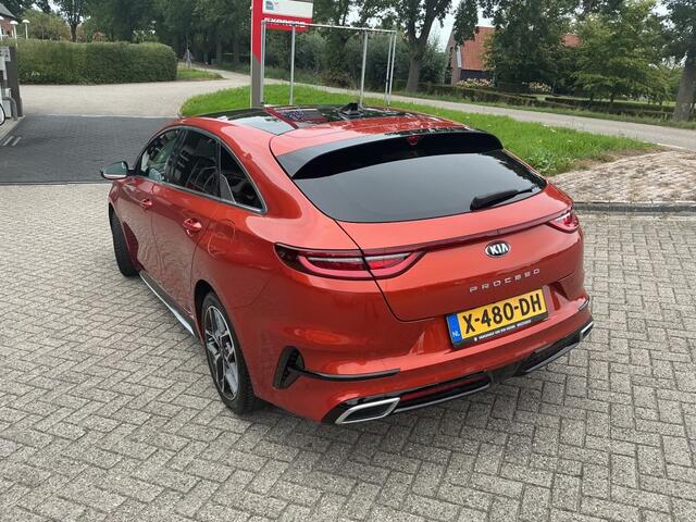 KIA PRO CEE D 1.4 T-GDI GT-PLUS LINE – foto 2