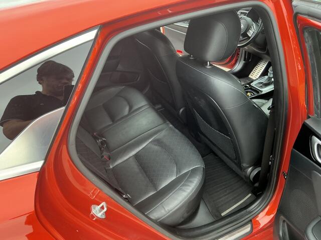 KIA PRO CEE D 1.4 T-GDI GT-PLUS LINE – foto 8