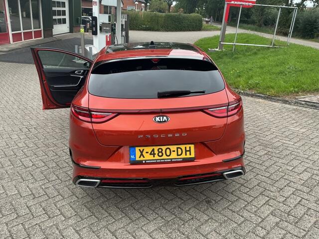 KIA PRO CEE D 1.4 T-GDI GT-PLUS LINE – foto 10