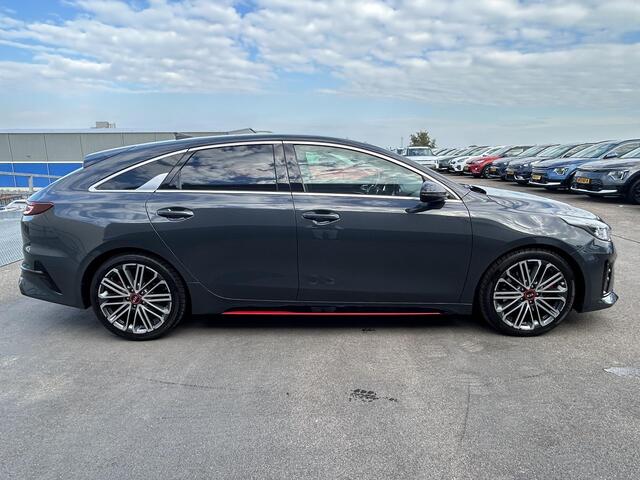 KIA PRO CEE D ProCeed 1.6 T-GDI GT 204PK! Schuif/kanteldak, Seat memory, JBL, Dodehoekdetectie, Stoel- & Stuurwiel verwarmd, Historie aanwezig