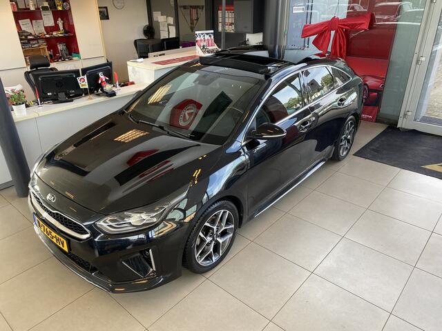 KIA PRO CEE D ProCeed 1.4 T-GDI GT-Line,Automaat,Panoramadak,Navigatie,Achteruitrijcamera,Spraakbediening,Keyless,Trekaak,Cruisecontrol Adaptief,DAB,Leder,Stoel&Stuurverwarming,17 Inch Lmv – foto 2