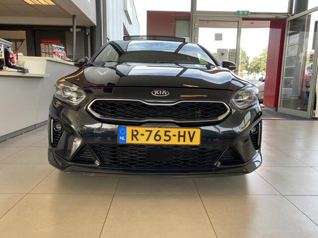 KIA PRO CEE D ProCeed 1.4 T-GDI GT-Line,Automaat,Panoramadak,Navigatie,Achteruitrijcamera,Spraakbediening,Keyless,Trekaak,Cruisecontrol Adaptief,DAB,Leder,Stoel&Stuurverwarming,17 Inch Lmv – foto 3