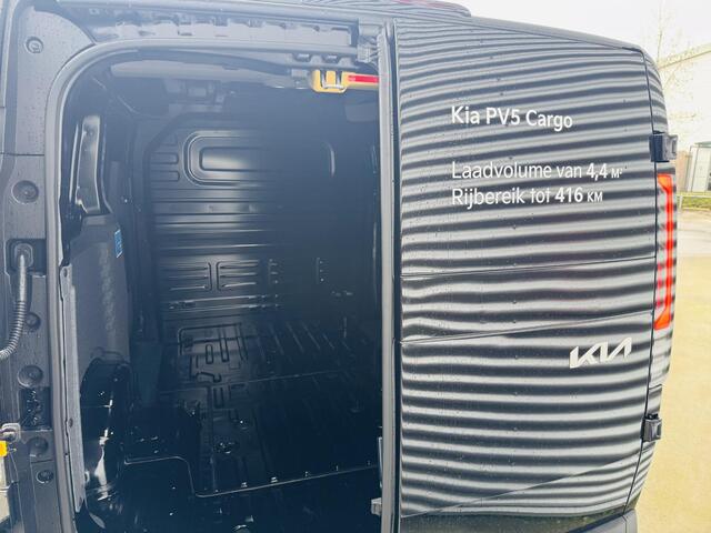KIA PV5 L2H1 Elite 71.2 kWh DEMO-AUTO ! Kmstand kan iets varieeren ! Proefrit Mogelijk !!!