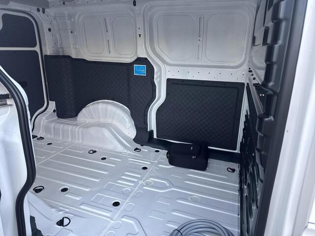 KIA PV5 L2H1 Plus 71.2 kWh | Stoelverwarming | Camera | Adaptieve cruise control | Parkeersensoren | KOM NU PROEFRIJDEN | tot 10 jaar garantie