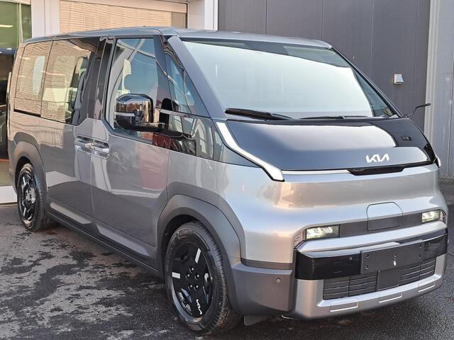 KIA PV5 Passenger Plus 71.2 kWh Direct leverbaar | Stoelverwarming voor | Stuurverwarming | V2L | Achteruitrijcamera | Batterijverwarming