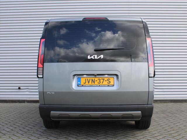 KIA PV5 Passenger Plus 71.2 kWh | Stuur-/stoelverwarming v+a | Camera | Cruise adapt. | Draadloze telefoonlader | PDC v+a | Clima | Navi | LED | 17" LM |
