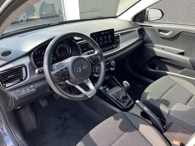 KIA RIO 1.0 T-GDi MHEV DynamicPlusLine Trekhaak, 1e eign. Nieuw geleverd, Climate control, Privacy glass, Navigatie, Achteruitrijcamera, Cruise control