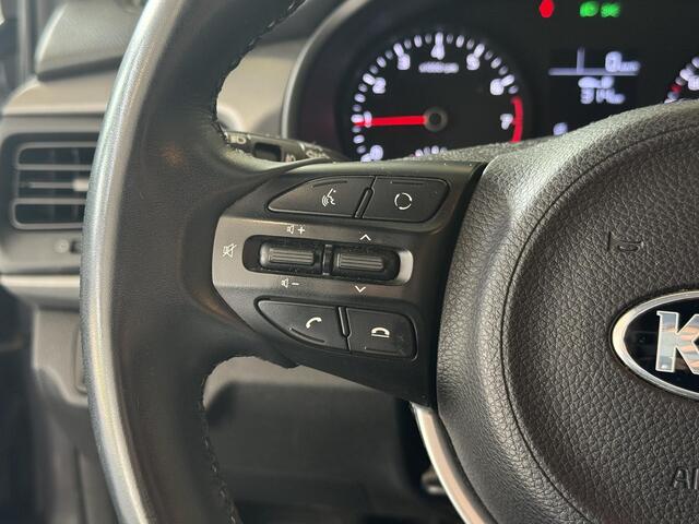 KIA RIO 1.0 TGDI ComfortPlusLine Navigator + Trekhaak, slechts 59000km! NL Auto NAP