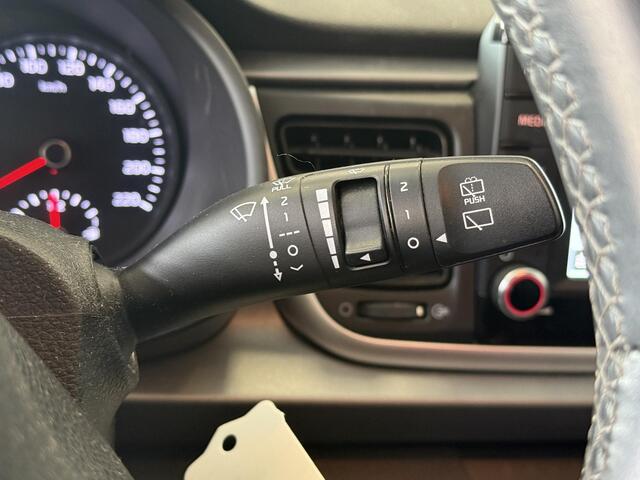 KIA RIO 1.0 TGDI ComfortPlusLine Navigator + Trekhaak, slechts 59000km! NL Auto NAP