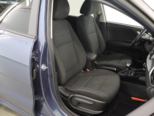 KIA RIO 1.0 T-GDi MHEV DynamicPlusLine | Keyless | Navigatie | Parkeercamera | Apple Carplay/Android Auto | Climate Control |