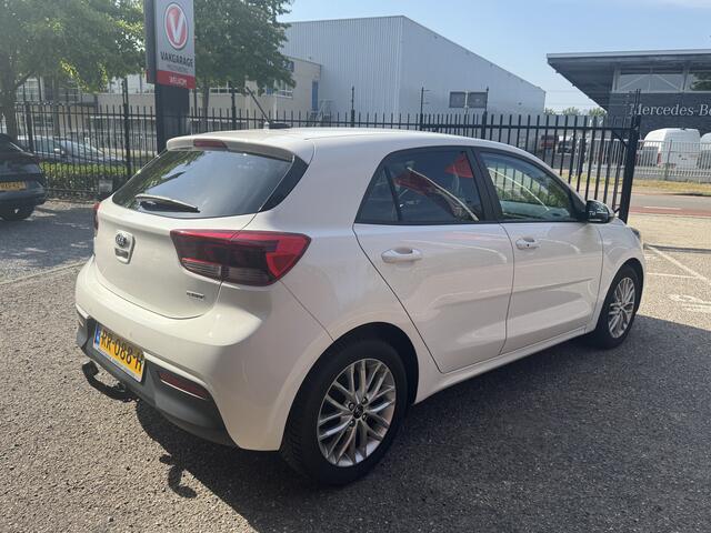 KIA RIO 1.0 TGDI DynamicLine // NAVI // CAMERA // TREKHAAK // CLIMA // CRUISE // APPLE CARPLAY / ANDROID AUTO //