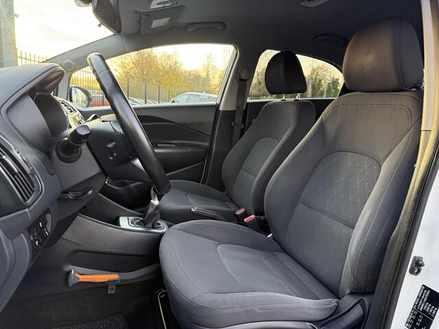 KIA RIO 1.2 CVVT DynamicLine Navi,Camera,Clima,Cruise,Lm velgen,N.A.P,5 Deurs,Nieuwe Apk bij Aflevering