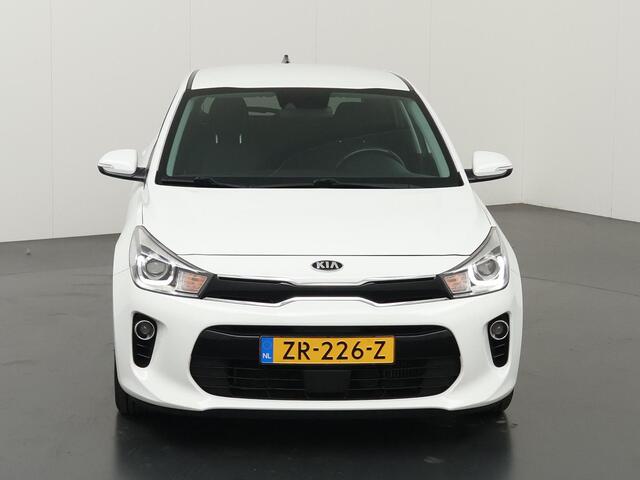 KIA RIO 1.0 TGDI DynamicPlusLine | Navigatiesysteem | Parkeercamera | Lane Assist | Keyless Go