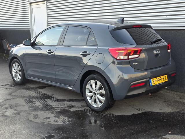 KIA RIO 1.0 T-GDi MHEV DynamicPlusLine Navigatie, Climate control, Cruise control, Privacy glass, LMV, Smart Key, Parkeersensoren achter,