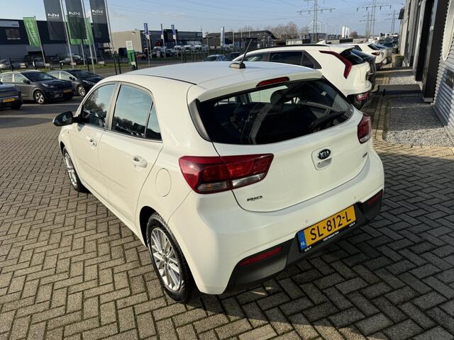 KIA RIO 1.0 TGDI Design Edition + Trekhaak * LAGE KM STAND *