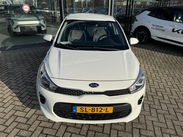 KIA RIO 1.0 TGDI Design Edition + Trekhaak * LAGE KM STAND *