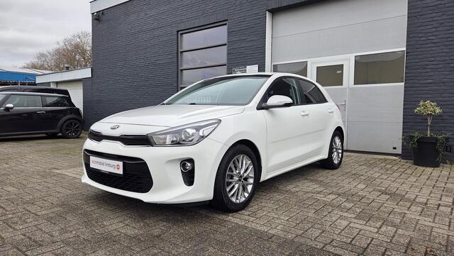 KIA RIO 1.2 DreamTeam | WINTERPAKKET | PARKEERSENSOREN | VOLLEDIGE HISTORIE