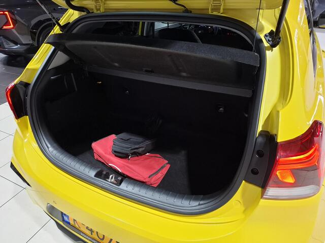 KIA RIO 1.0 T-GDi MHEV GT-Line Stoel en Stuur verwarming, Apple Carplay/Android Auto, Navigatie, Camera.