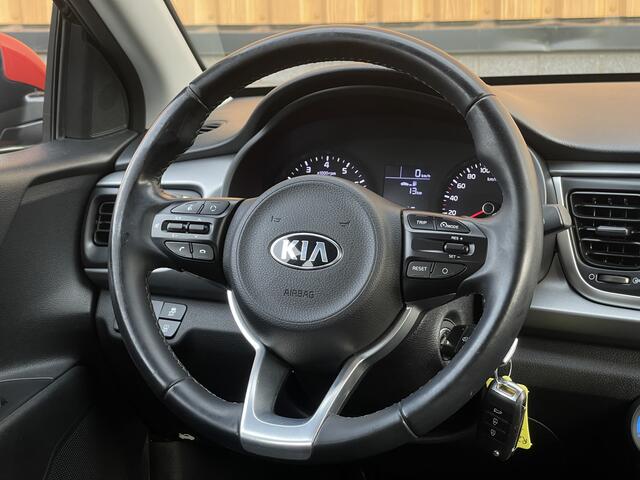 KIA RIO 1.0 TGDI ComfortPlusLine Navigator | Dealer Onderhouden! | Apple Carplay | Android Auto | Camera | Navigatie | DAB | Isofix | Parkeersensoren | LED | Multifunctioneel Stuurwiel |